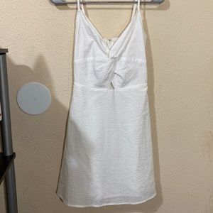 Love @ First Sight White Dress with Front Knot| Size: S